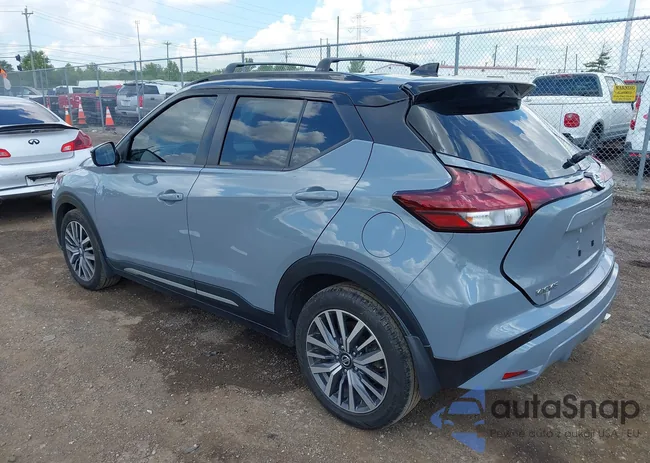 3N1CP5DV4ML495214: 42953379