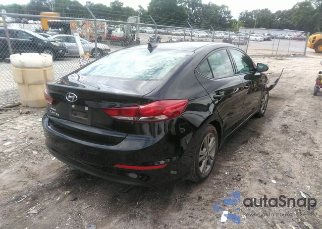 5NPD84LF4JH395922: 42953447