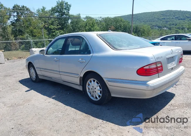 WDBJF82J72X070398: 42953450