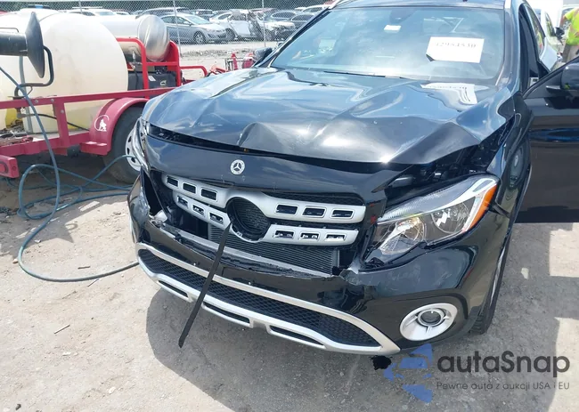 WDCTG4GB7KJ548138: 42954530