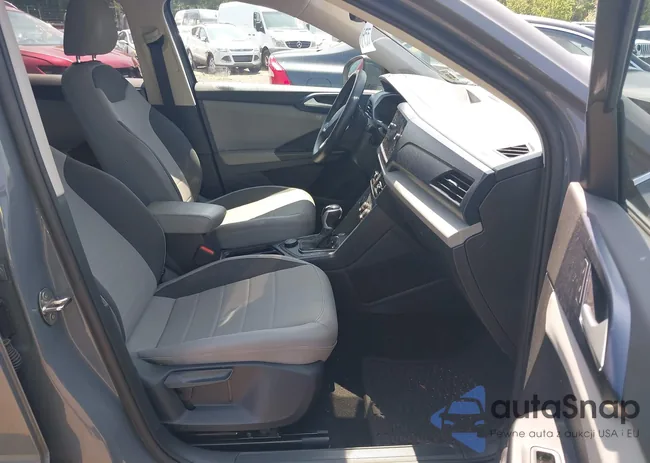 3VVPX7B26NM044477: 42954569