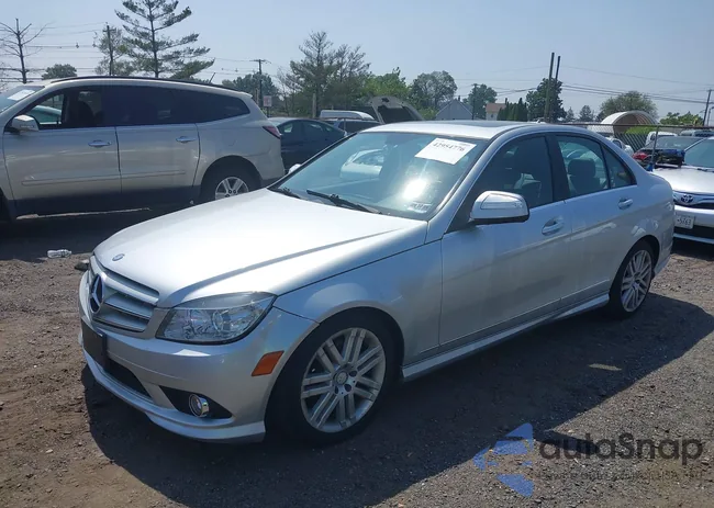 WDDGF81X29R047665: 42954776