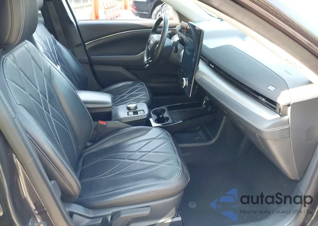 3FMTK1RMXMMA45819: 42954778