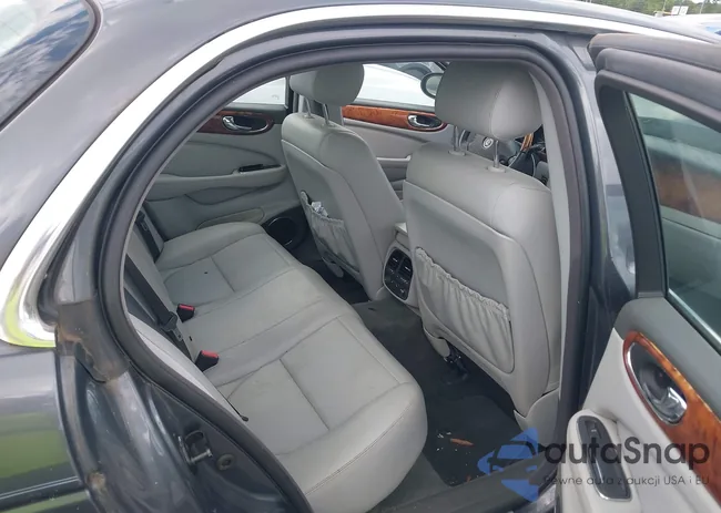 SAJWA71B36SH00581: 42954829