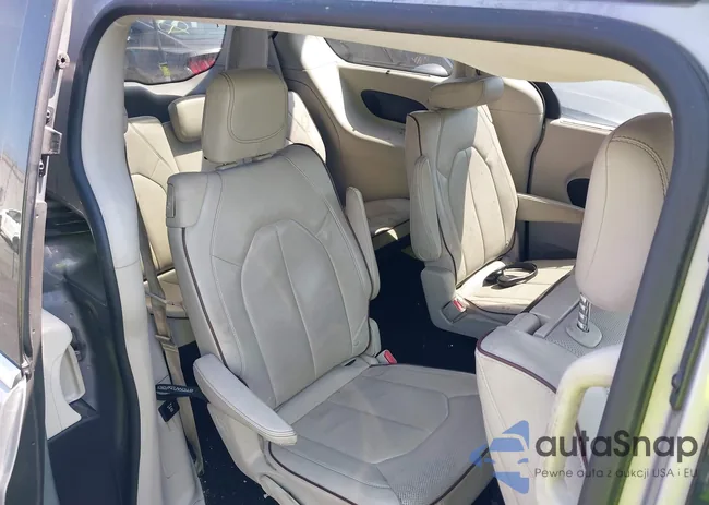 2C4RC1GGXHR643352: 42954927