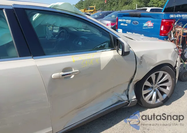 1LNHL9EK0GG600054: 42954183