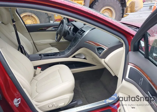 3LN6L2LUXFR601724: 42954452