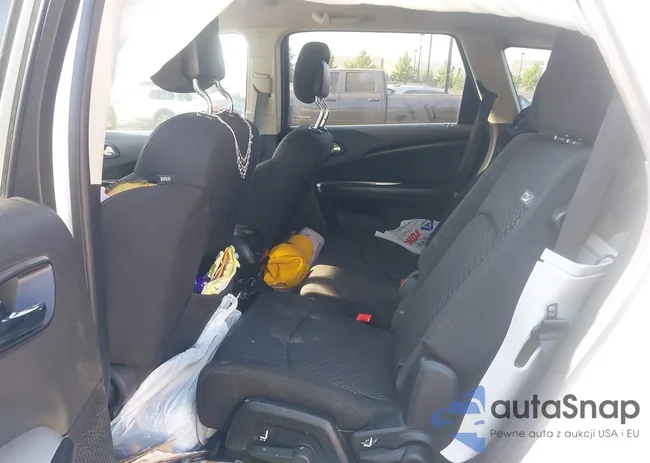 3C4PDCBB5JT447673: 42955943