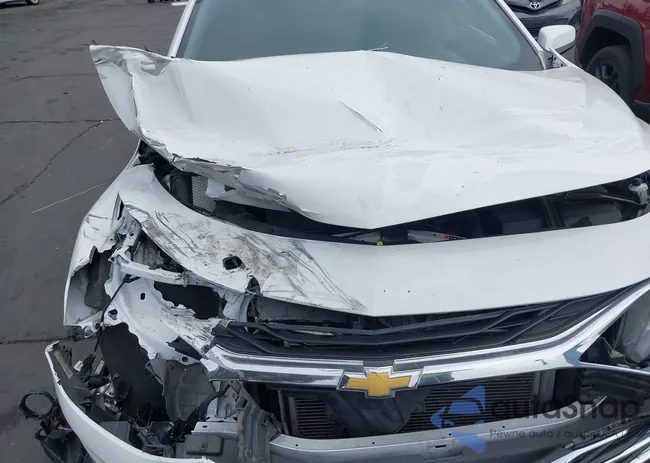 1G1ZD5ST2NF180787: 42955960