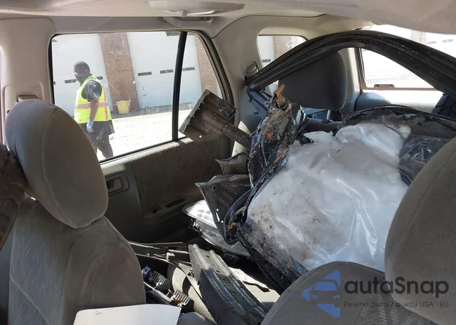 4S2DM58W834308711: 42955205