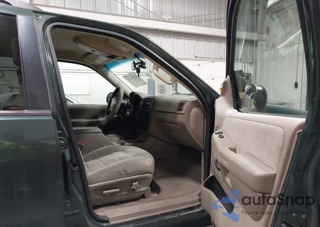 1FMDU73W72UA55843: 42955325