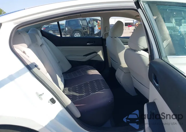 1N4BL4BV6KC102314: 42955357