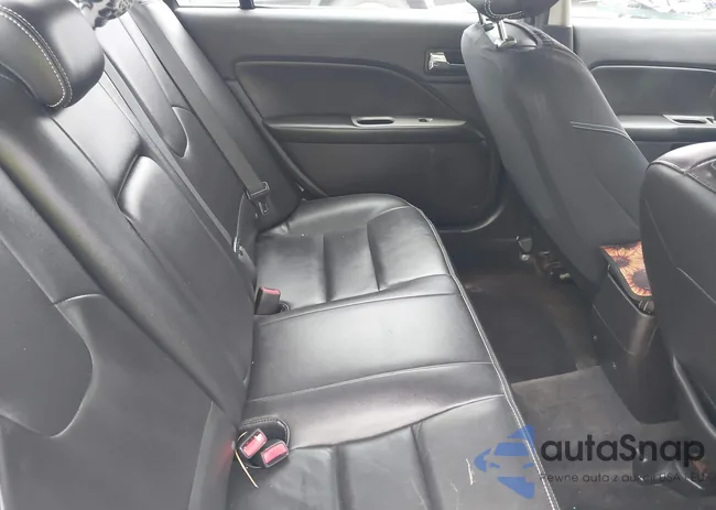 3FAHP0JG8CR207787: 42955364