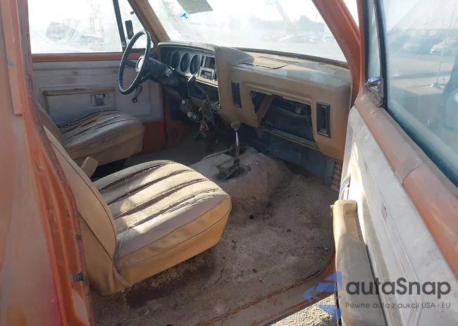 1B4GW12R5CS265968: 42956533