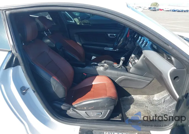 1FA6P8TH4H5278166: 42956544