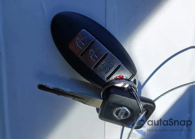 JN1BZ34D87M505738: 42956643