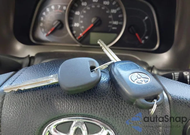 JTMRFREV2DD028492: 42956116