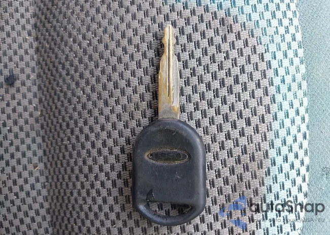 1FMZU67K64UA89167: 42956330