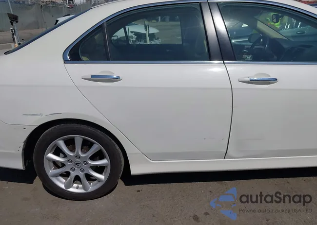 JH4CL96997C002321: 42956490