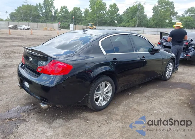 JN1CV6AR9FM523357: 42957429