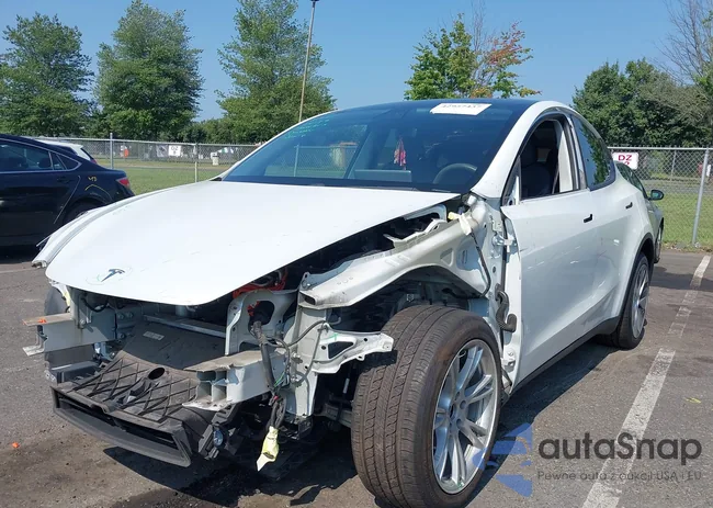 5YJYGDEE8LF044442: 42957437