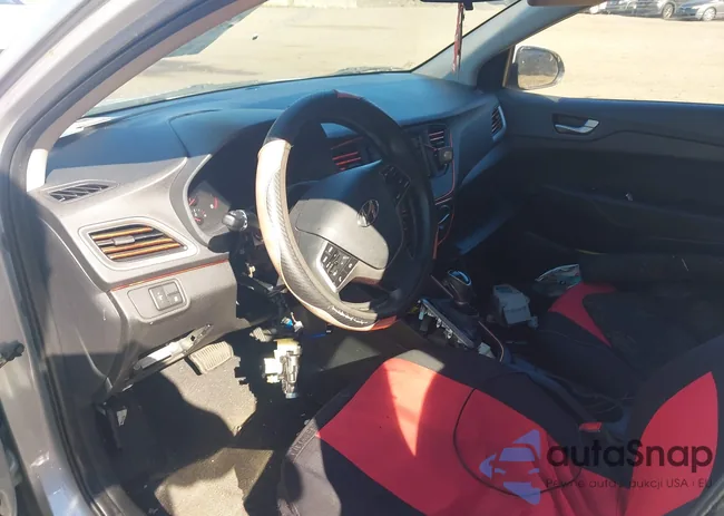 3KPC24A61LE113758: 42957559