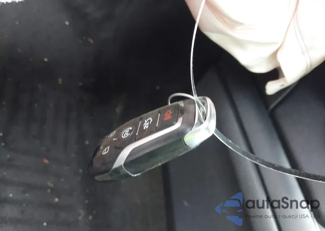 1FA6P8AM3H5226379: 42957727