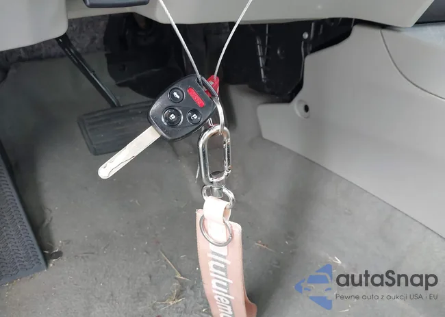 2HGFB2F87CH593340: 42957777