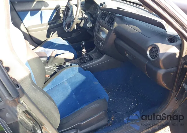 JF1GD70614L522176: 42957204