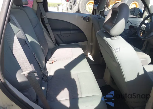 3A8FY48B58T117726: 42957287