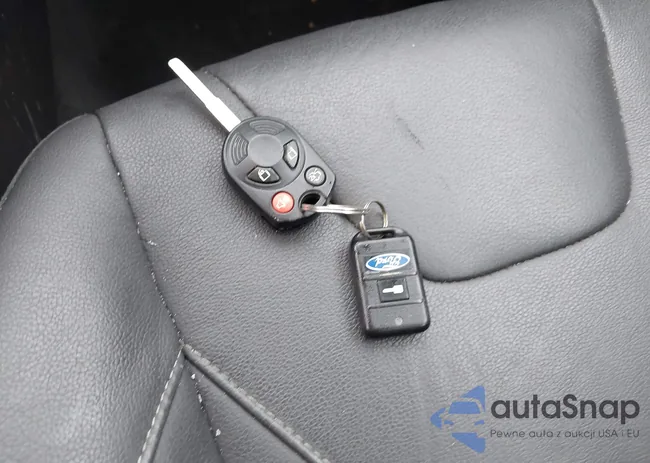 1FADP3F25FL201025: 42958451