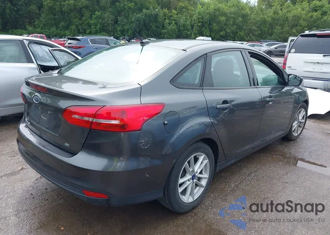 1FADP3F23JL328302: 42958496