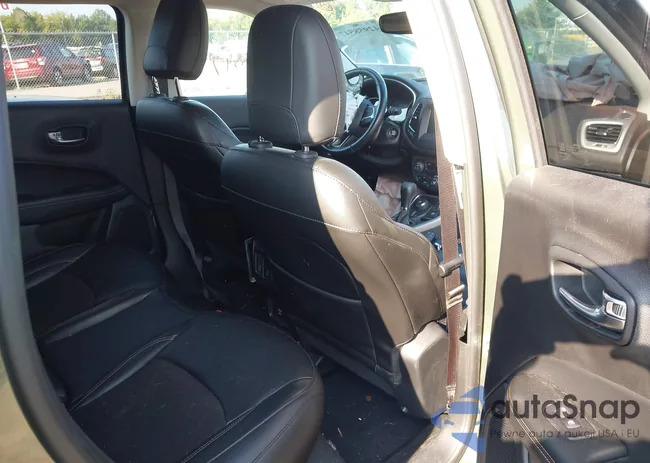 3C4NJDBB3LT117555: 42958547