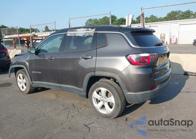 3C4NJDBBXJT115783: 42958603