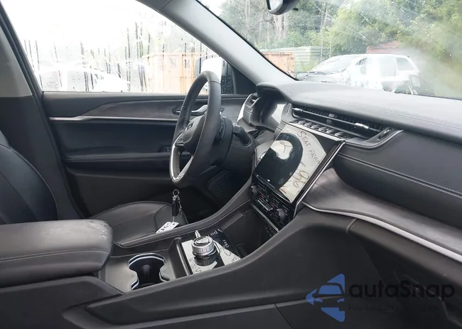 1C4RJHBG4RC704677: 42958616