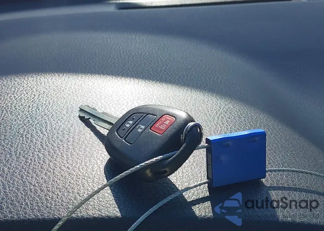 JTMZFREV4FD061576: 42958797