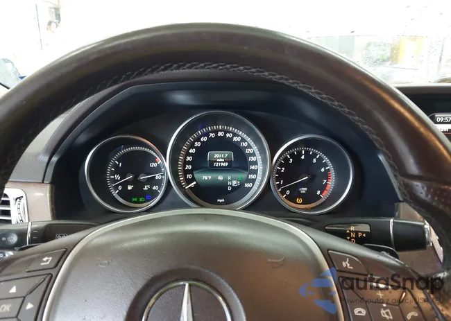 WDDHF5KB2FB084810: 42958851