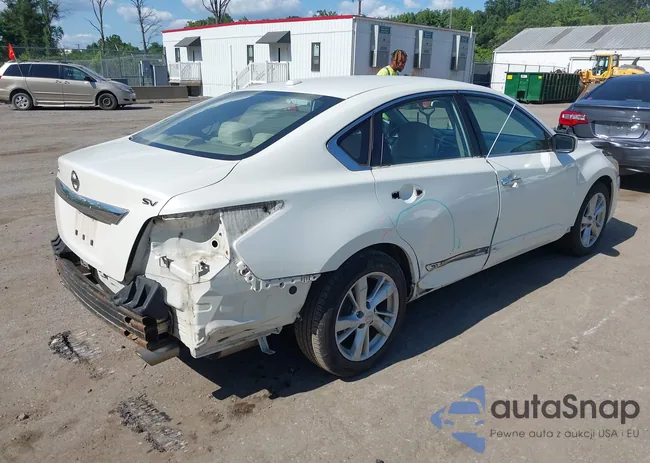 1N4AL3AP5FC165063: 42958025