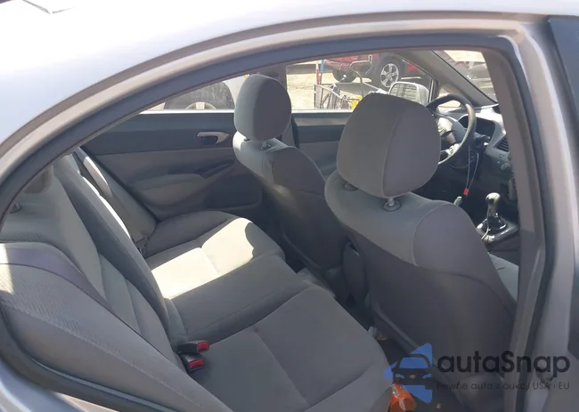 2HGFA1E53BH517861: 42958031