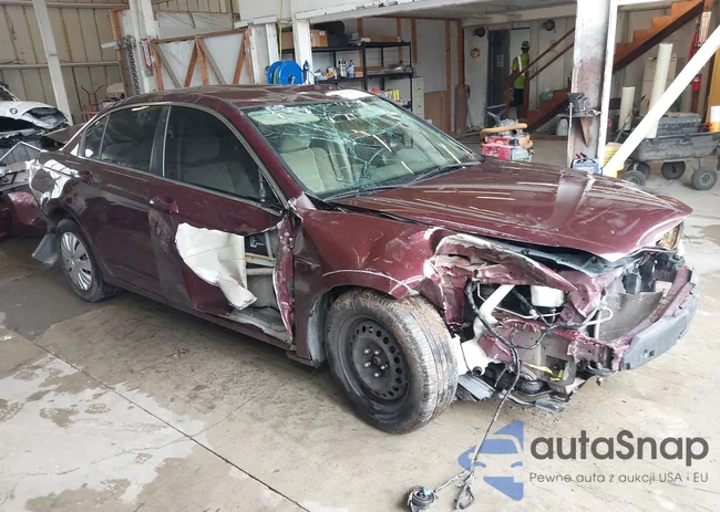 1HGCP2F30AA079494: 42958143