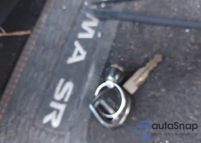 3N1AB7AP7EY338823: 42958172