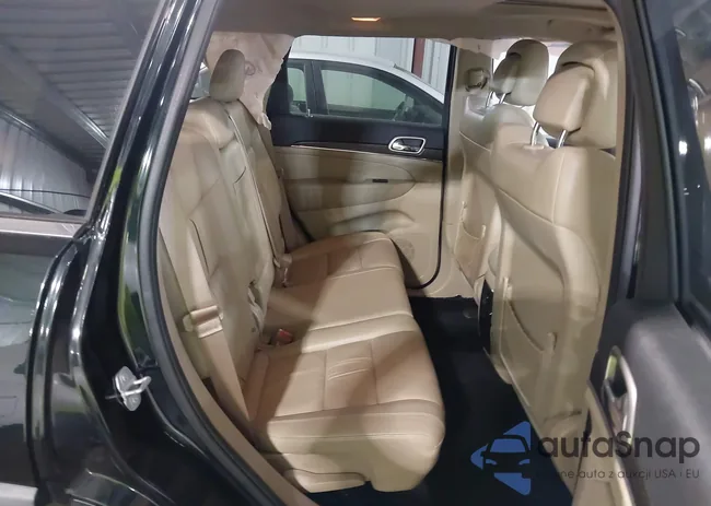 1C4RJEBG5EC555902: 42958246