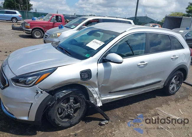 KNDCC3LD7K5216549: 42958374