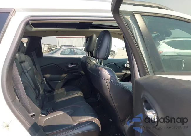 1C4PJMBS7GW320568: 42959411