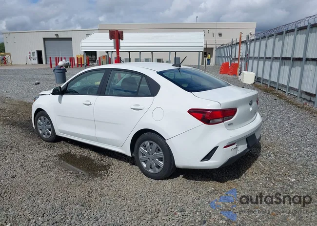 3KPA24AD4ME366144: 42959534