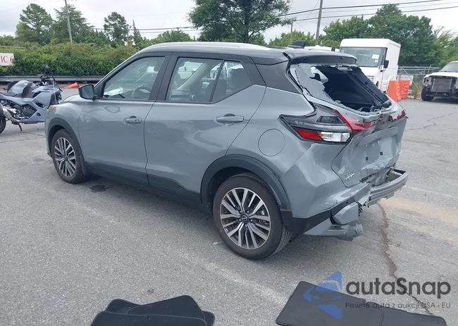 3N1CP5CV7PL557615: 42959765