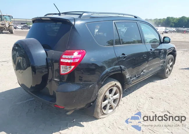 2T3DF4DV2BW113265: 42959811