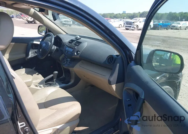 2T3DF4DV2BW113265: 42959811