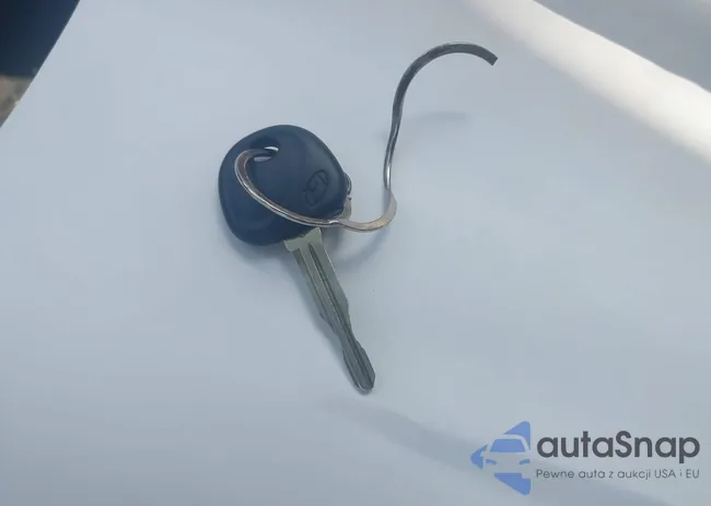 KMHDH4AE6BU082805: 42959953