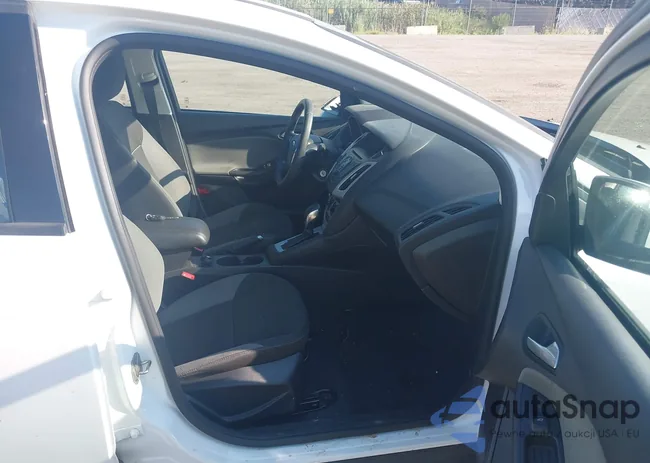 1FADP3F23EL369390: 42959101